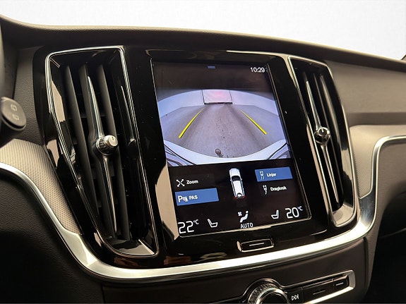 Volvo V60 20 of 29