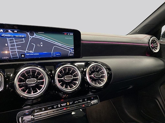 Mercedes-Benz CLA250 e 8 of 11
