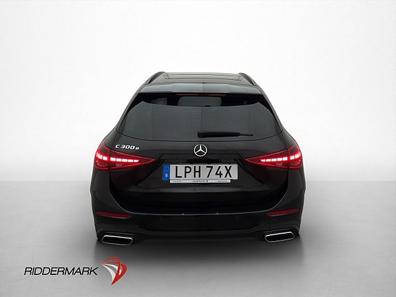 Mercedes-Benz C300 5 of 30