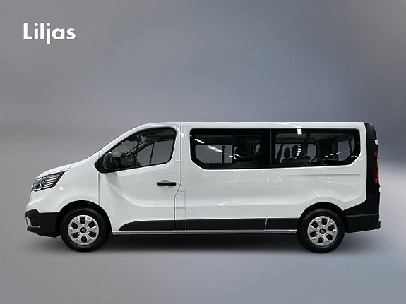 Renault Trafic 2 of 9