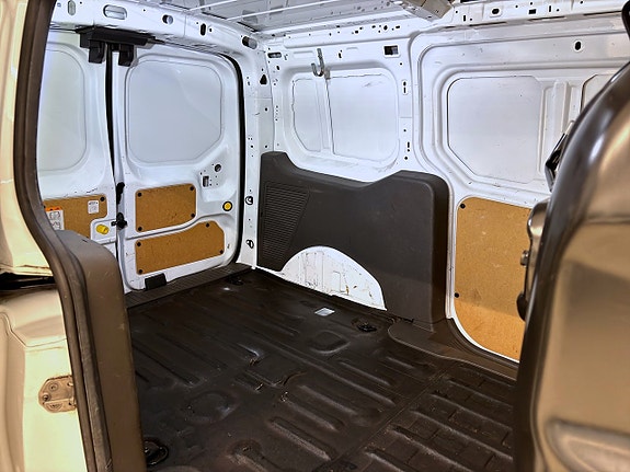Ford Transit Connect 6 of 14