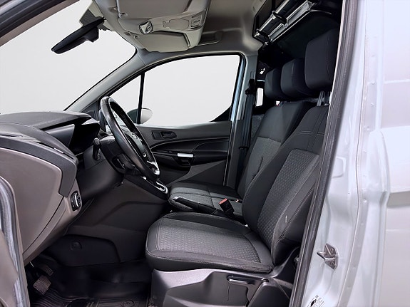 Ford Transit Connect 11 of 14