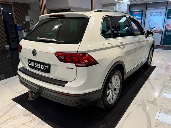 Volkswagen Tiguan 7 of 30