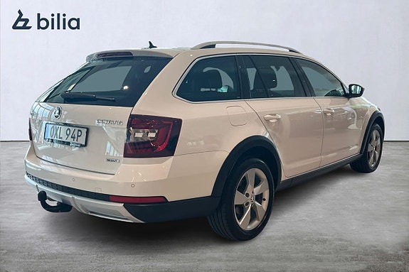 Skoda Octavia Scout 19 of 23