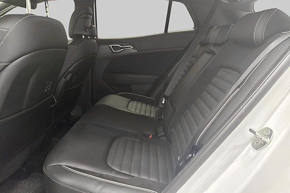 Kia Sportage 18 of 18