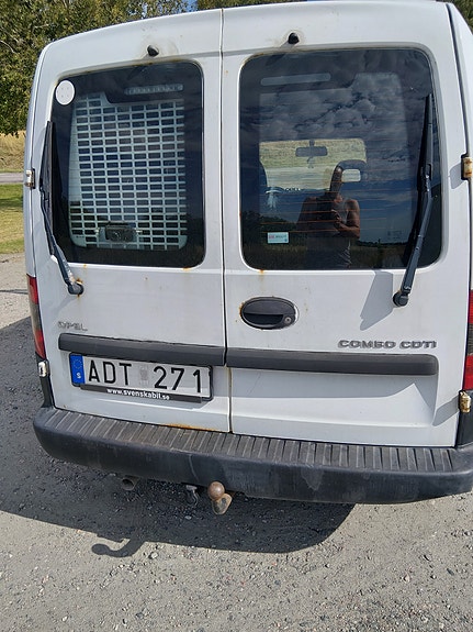 Opel Combo 2 of 3