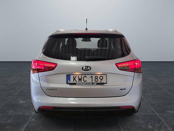 Kia Ceed 5 of 17