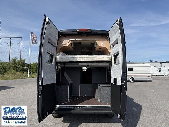 Knaus BoxLife 600 DQ Platinum Selection 8 of 21