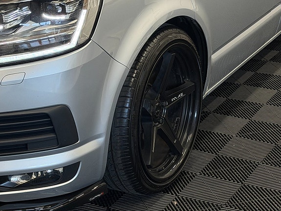 Volkswagen Transporter 8 of 30