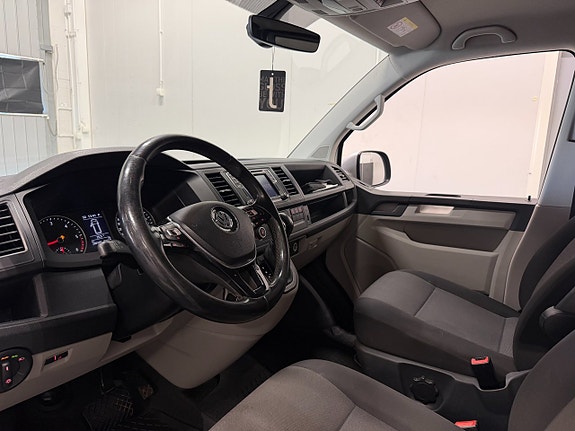 Volkswagen Transporter 20 of 30