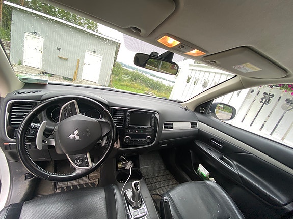 Mitsubishi Outlander 5 of 9