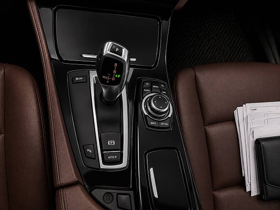 BMW 520d 9 of 14