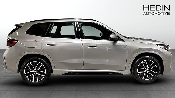 BMW X1 6 of 9