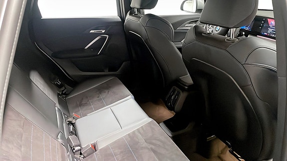 BMW X1 5 of 9