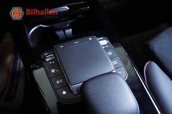Mercedes-Benz A180 25 of 27