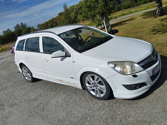 Opel Astra 5 of 8