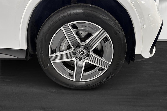 Mercedes-Benz GLC300 de 12 of 14