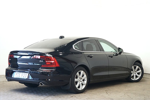 Volvo S90 4 of 12