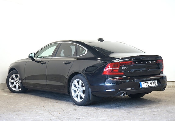 Volvo S90 3 of 12