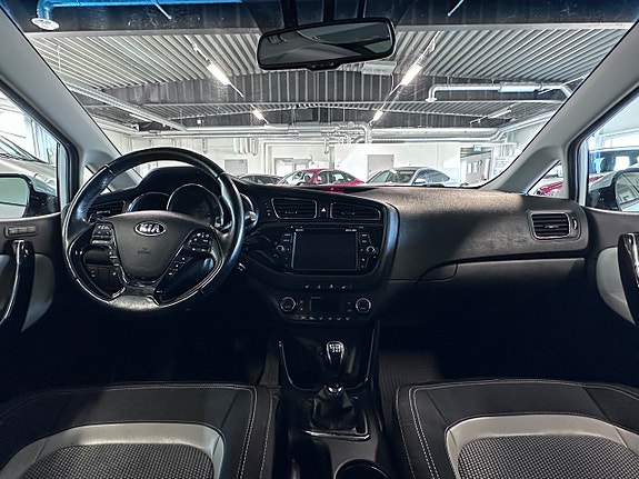 Kia Ceed 7 of 11