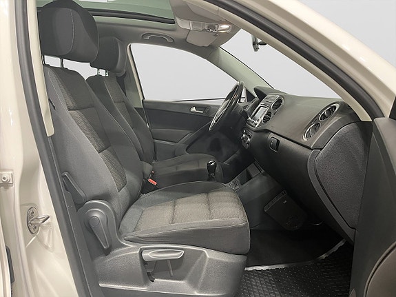 Volkswagen Tiguan 9 of 17