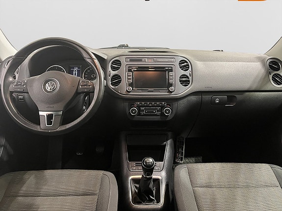 Volkswagen Tiguan 13 of 17
