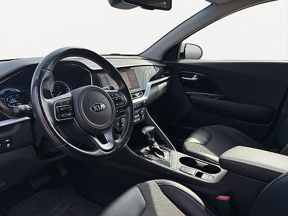 Kia Niro 10 of 24