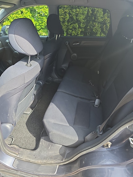 Honda CR-V 7 of 8