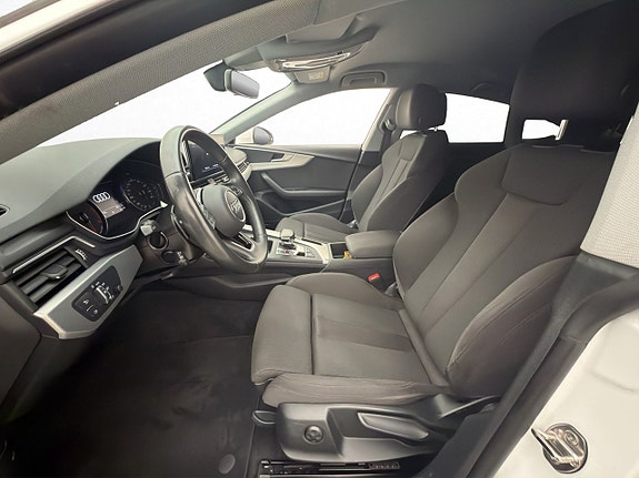 Audi A5 14 of 30