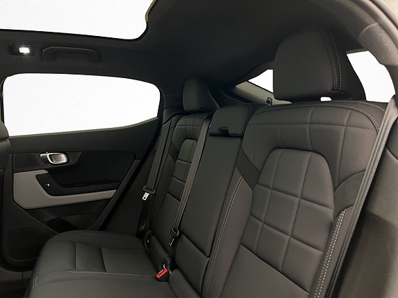 Polestar 2 25 of 30