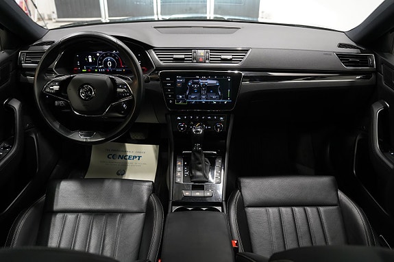Skoda Superb 14 of 29