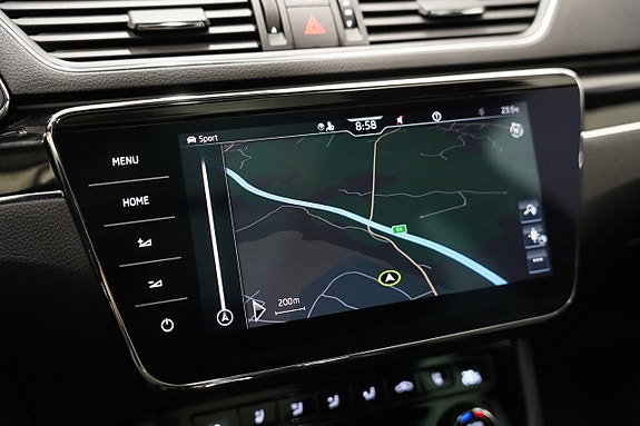 Skoda Superb 22 of 29