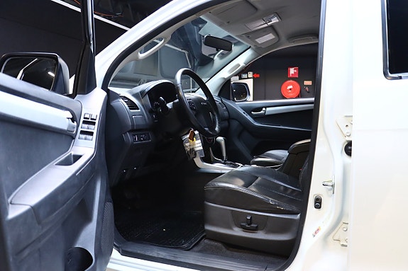 Isuzu D-max 9 of 25