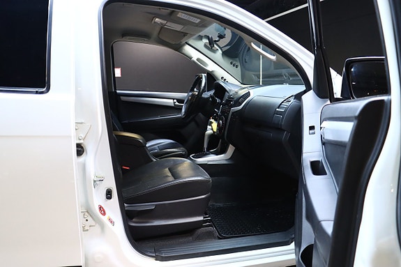 Isuzu D-max 13 of 25