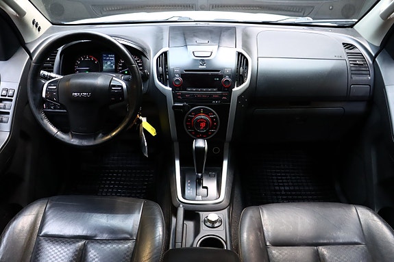 Isuzu D-max 15 of 25