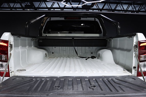 Isuzu D-max 7 of 25