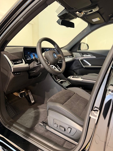 BMW X1 6 of 13
