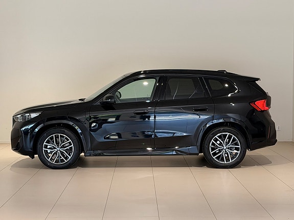 BMW X1 2 of 13