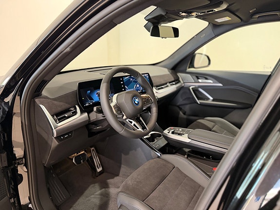 BMW X1 4 of 13