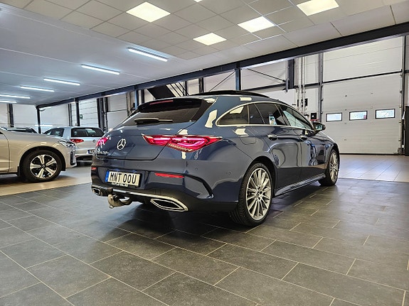 Mercedes-Benz CLA250 e 10 of 30
