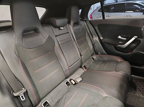 Mercedes-Benz CLA250 e 19 of 30