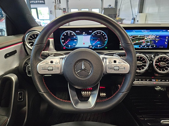 Mercedes-Benz CLA250 e 22 of 30
