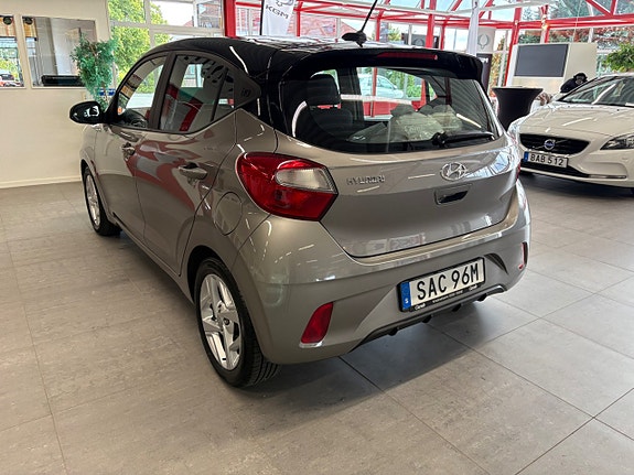 Hyundai i10 3 of 9