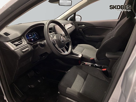 Renault Captur 7 of 16