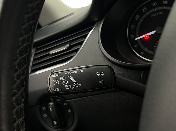 Skoda Octavia Scout 24 of 30