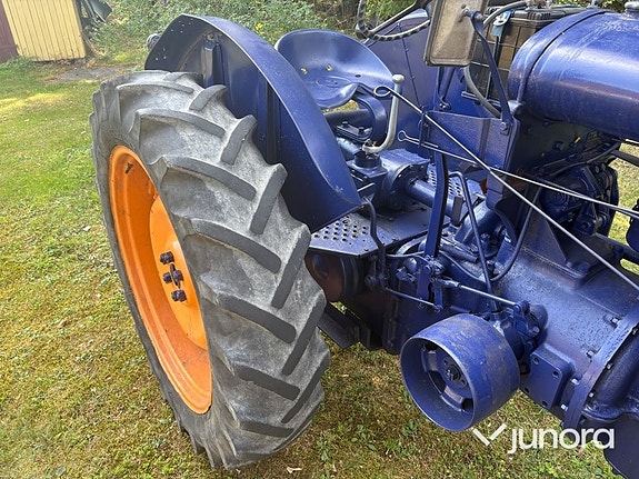 Traktor - Fordson Major, E2058 19 of 30