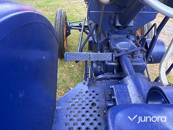 Traktor - Fordson Major, E2058 13 of 30