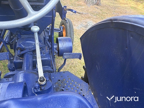 Traktor - Fordson Major, E2058 12 of 30