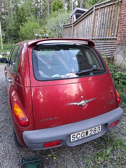 Chrysler PT Cruiser 4 of 8