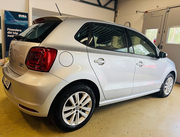 Volkswagen Polo 7 of 14